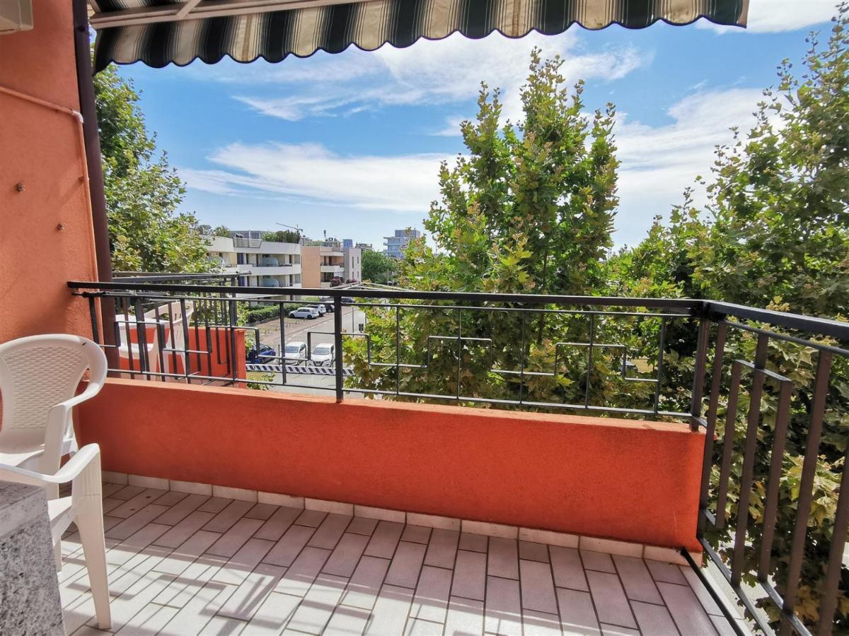 Villa Vania Family Apartments リド・ディ・イエゾロ エクステリア 写真